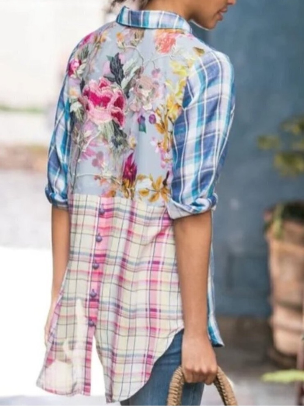 Soft Surroundings Floral Embroidered Back Plaid Button-Down Shirt Size Medium